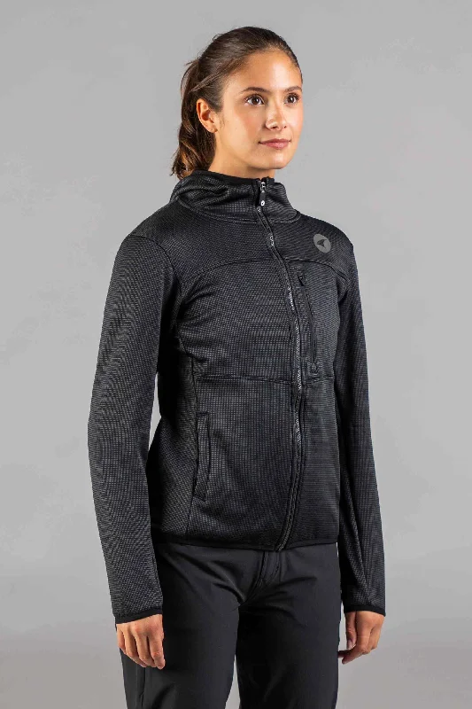 Soft Apparel Pieces Relaxed Fits Women's Lookout Hoodie