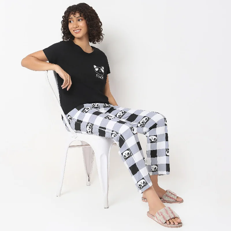 Everyday Wardrobe Essentials Cozy Dresses Regular Fit Printed Lounge T-Shirt
