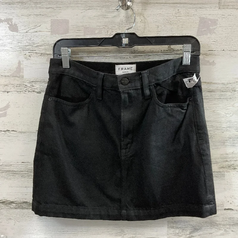 Relaxed Street Styles Cozy Casuals Skirt Mini & Short By Frame In Black Denim, Size: 2 Relaxed Street Styles Cozy Casuals Skirt Mini & Short By Frame In Black Denim, Size: 2