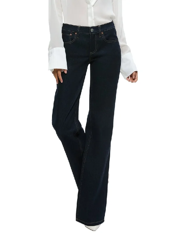 Simple Wear Chic Comfort alice + olivia Bodie Jeans