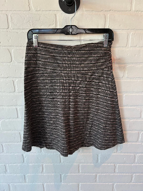 Warm Textures Comfy Styling Skirt Mini & Short By Toad & Co In Black, Size: 4
