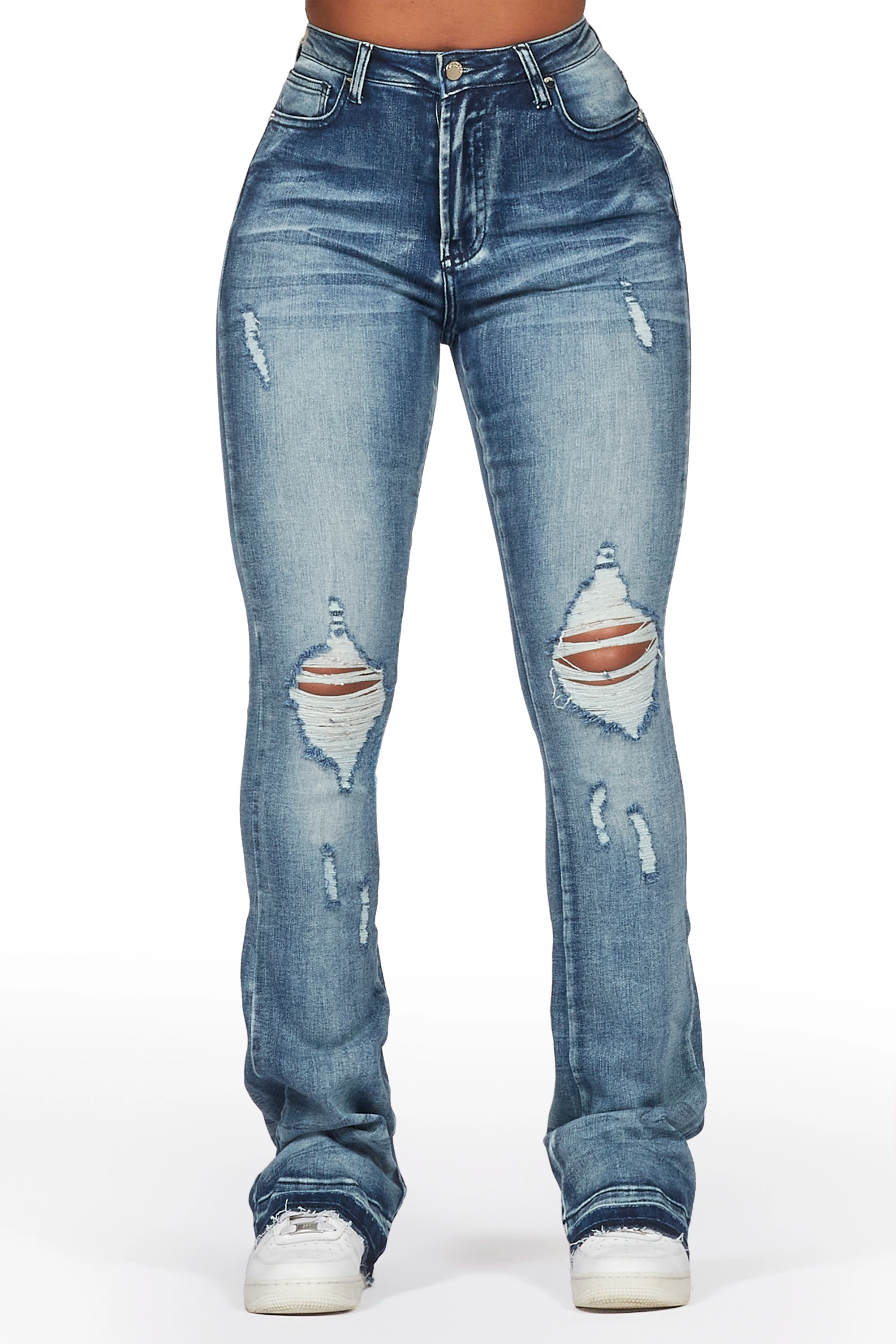 Versatile Outfits Cozy Wardrobe Leilany Dark Wash Stacked Flare Jean