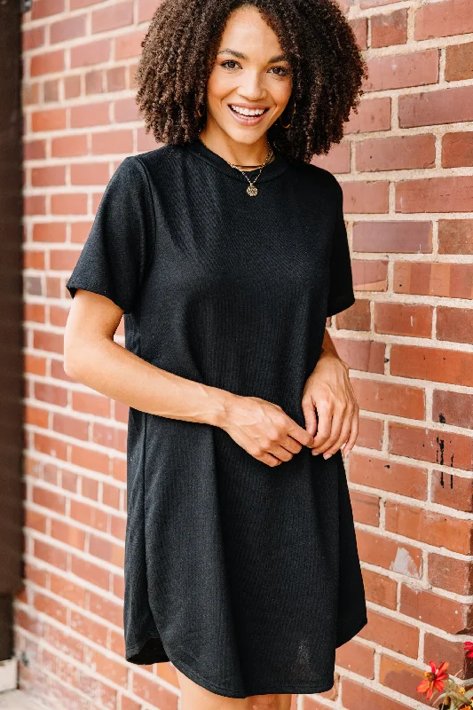 Cozy Fit Outfits Soft Apparel It's A Wonder Black T-shrit Dress