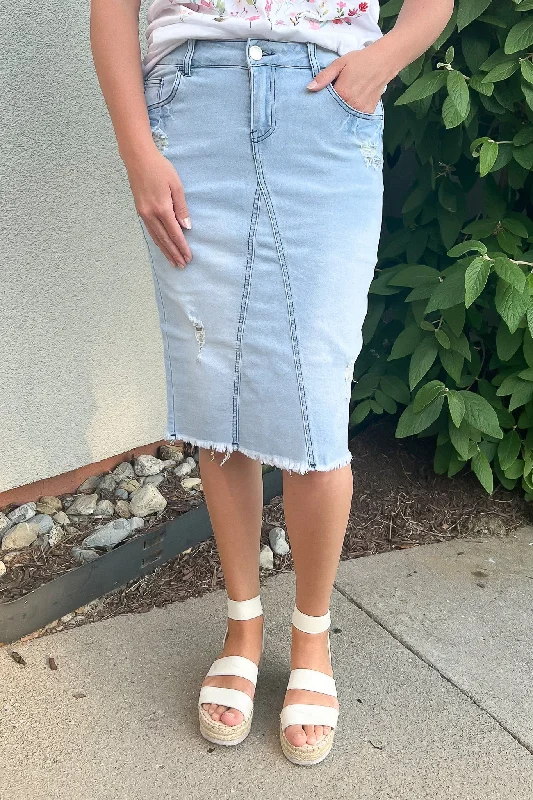 Comfy Pieces Fashionable Comforts Brenna Distressed Denim Skirt in Lt. Wash
