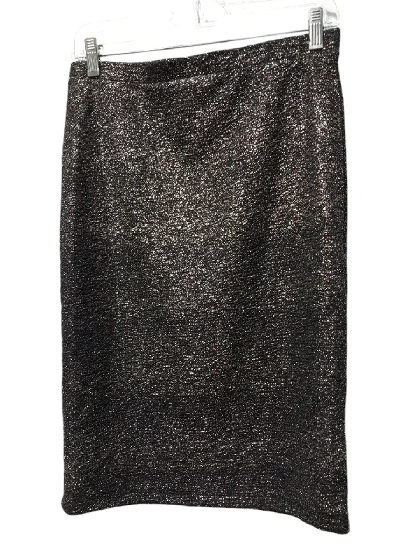 Skirt Midi By Clothes Mentor In Black & Gold, Size: M