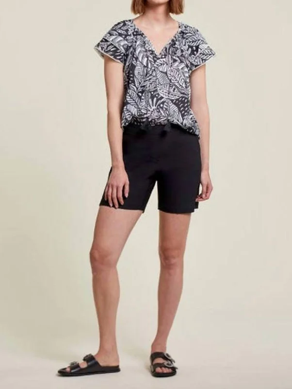 Casual Comfort Clothing Effortless Comfort Flatten It Pull On Short In Black