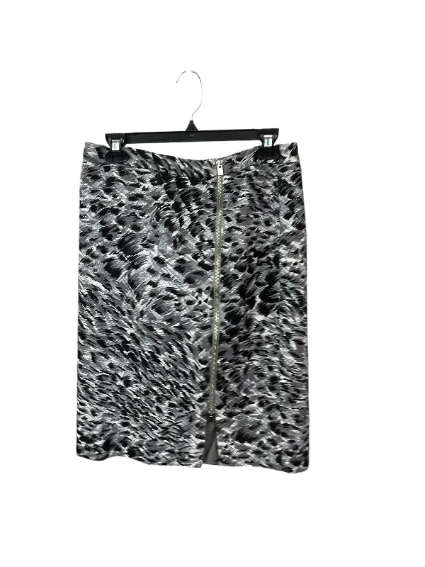 Street Comfort Clothing Warm Comfortwear Skirt Midi By Talbots In Black & Grey, Size: M Street Comfort Clothing Warm Comfortwear Skirt Midi By Talbots In Black & Grey, Size: M
