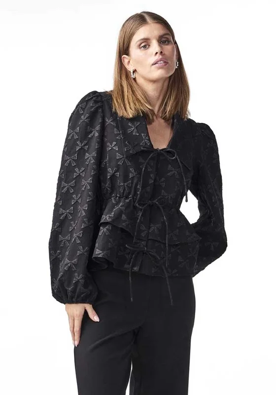 Cozy Everyday Outfits Cozy Essentials Y.A.S Bow Jacquard String Blouse, Black