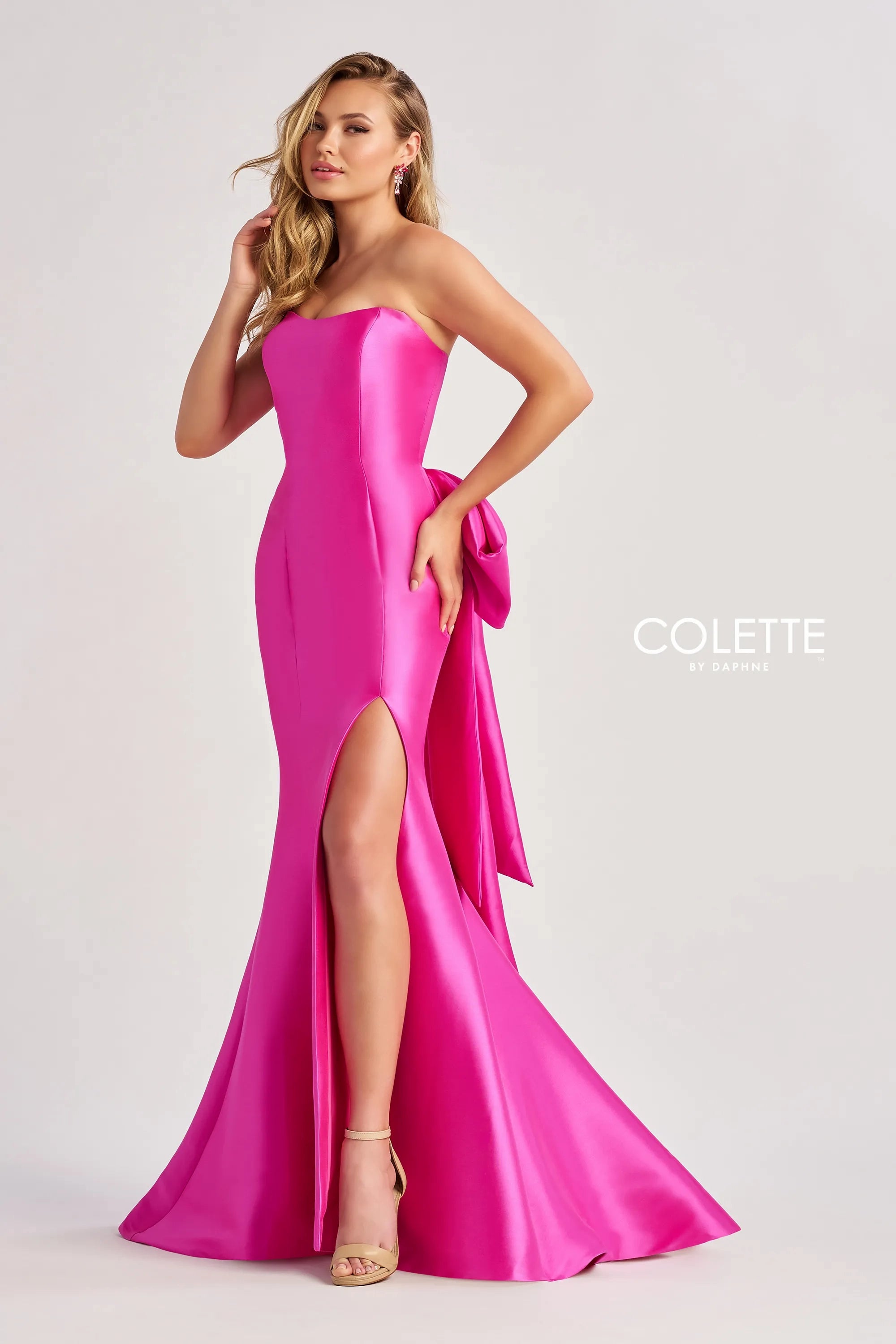 Colette By Daphne CL8470 - Bow Back Prom Gown