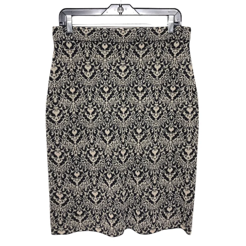 Fashion Layering Pieces Simple Comfort Look Skirt Midi By Chicos In Black & Tan, Size: M Fashion Layering Pieces Simple Comfort Look Skirt Midi By Chicos In Black & Tan, Size: M