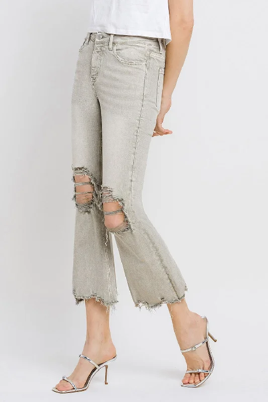 Practical Cozy Looks Comfy Wear Lovervet Distressed Raw Hem Cropped Flare Jeans
