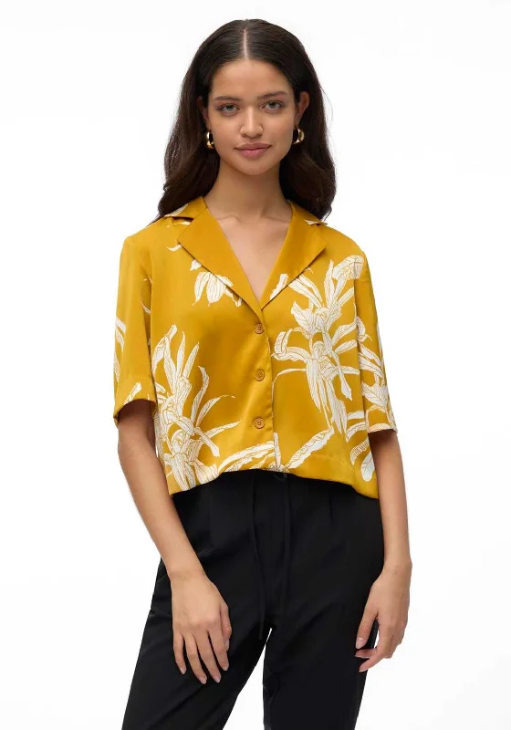 Comfy Pieces Relaxed Fits Vero Moda Keila Cropped Shirt, Chai Tea