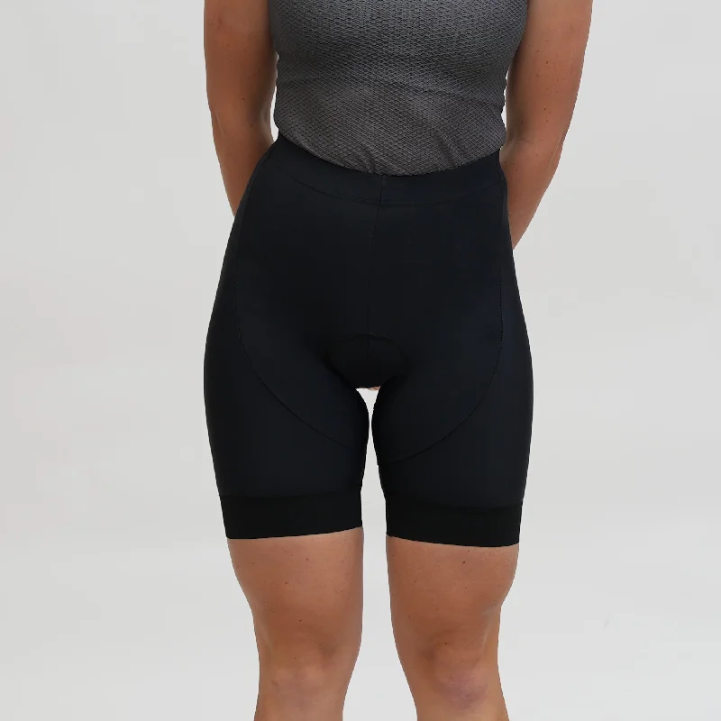 Practical Streetwear Casual Wearables The Black Shorts Plus for Women
