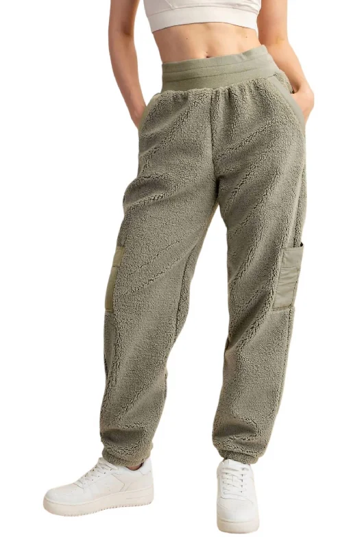 Comfy Pieces Effortless Outfits Micro Sherpa Pants In Sage