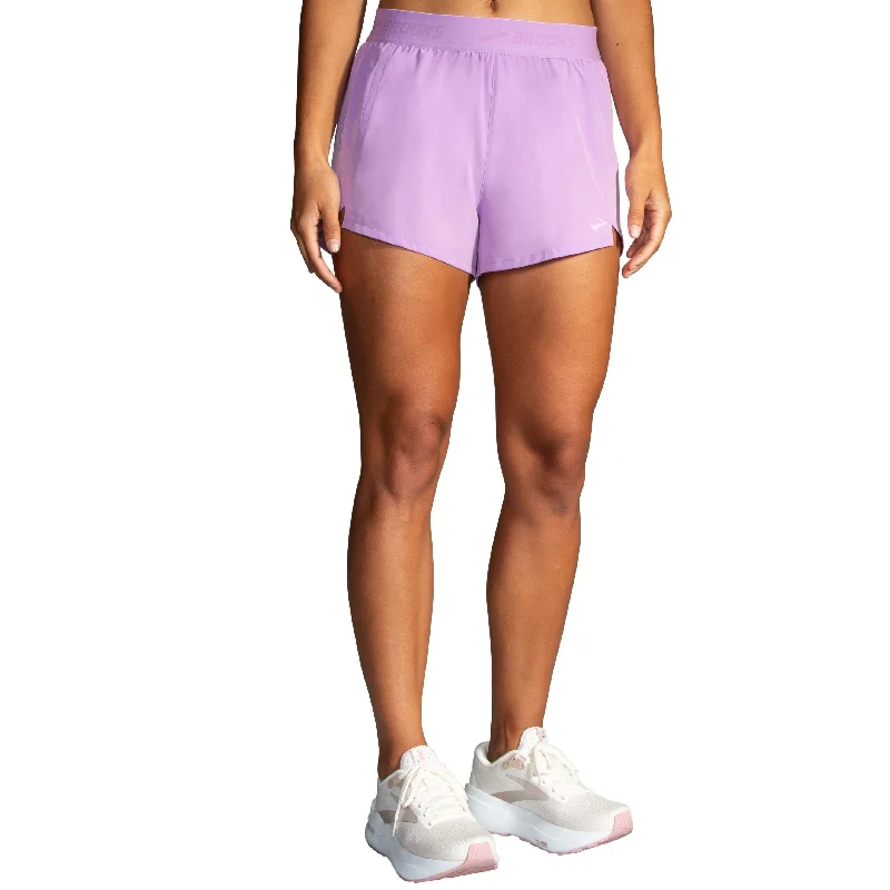 Smart Layered Looks Cozy Looks Brooks Women's Chaser 3" Short