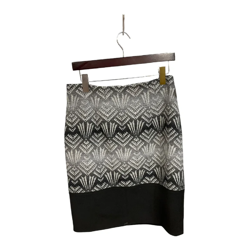 Comfy Fashion Trends Cozy Wardrobe Skirt Mini & Short By Pendleton In Black & Grey, Size: M Comfy Fashion Trends Cozy Wardrobe Skirt Mini & Short By Pendleton In Black & Grey, Size: M