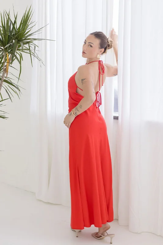 Relaxed and Fashionable Minimal Layers Leticia Sleeveless Halter Tie Maxi Dress Red Relaxed and Fashionable Minimal Layers Leticia Sleeveless Halter Tie Maxi Dress Red