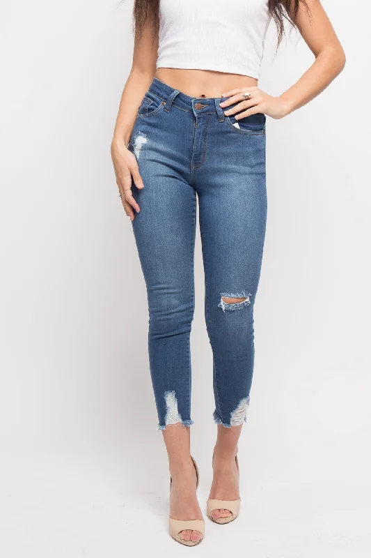 Chic Vibes Chic Essentials Essential Distressed Cropped Jeans