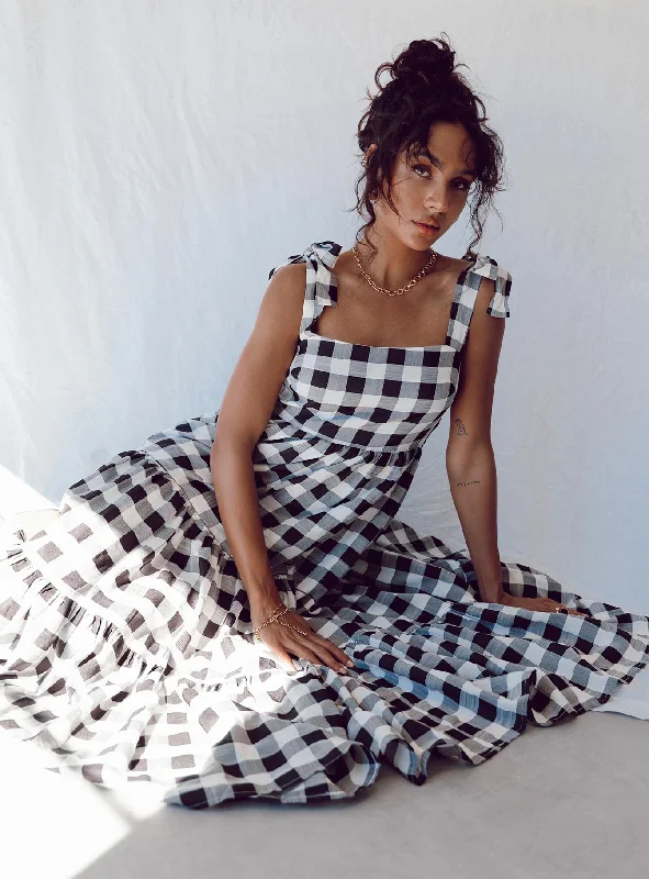 Cozy Fit Outfits Comfortable Daywear Rae Maxi Dress Black
