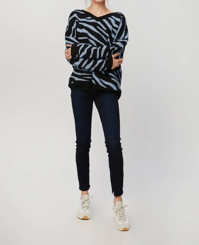 Simple Fashion Styles Warm Comfortwear Joey Sweater In Slate Zebra