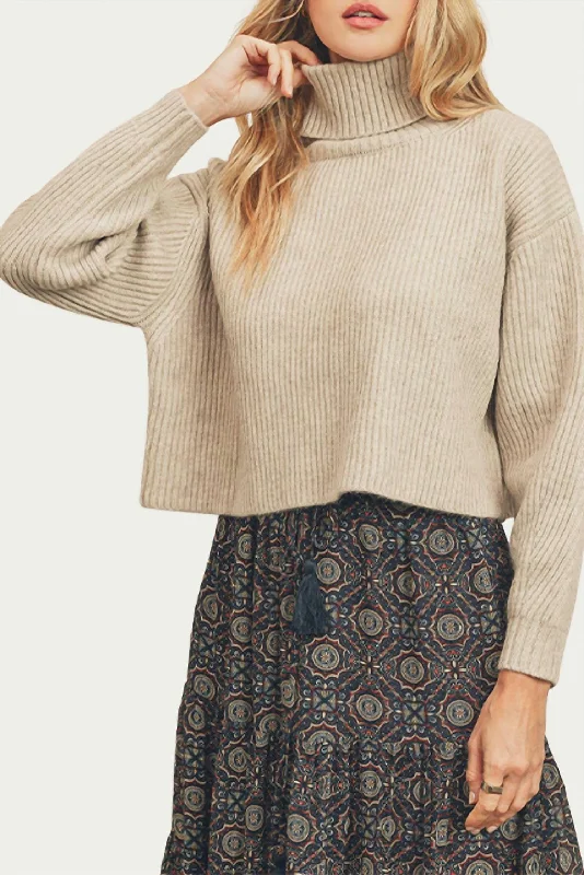 Trendy Easywear Everyday Chic Ribbed-Knit Cropped Turtleneck Sweater In Oatmeal