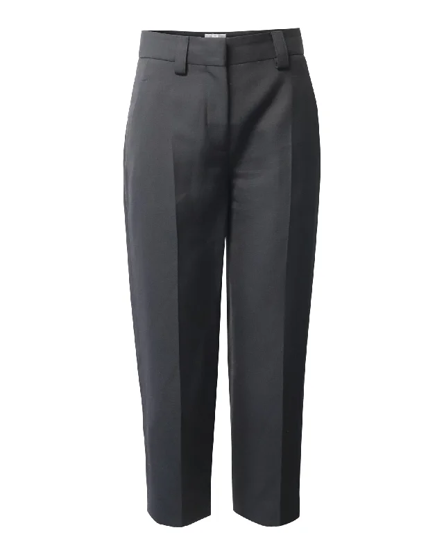 Street Comfortwear Chic Textures Acne Studios Slim Fit Trousers in Black Polyester Street Comfortwear Chic Textures Acne Studios Slim Fit Trousers in Black Polyester