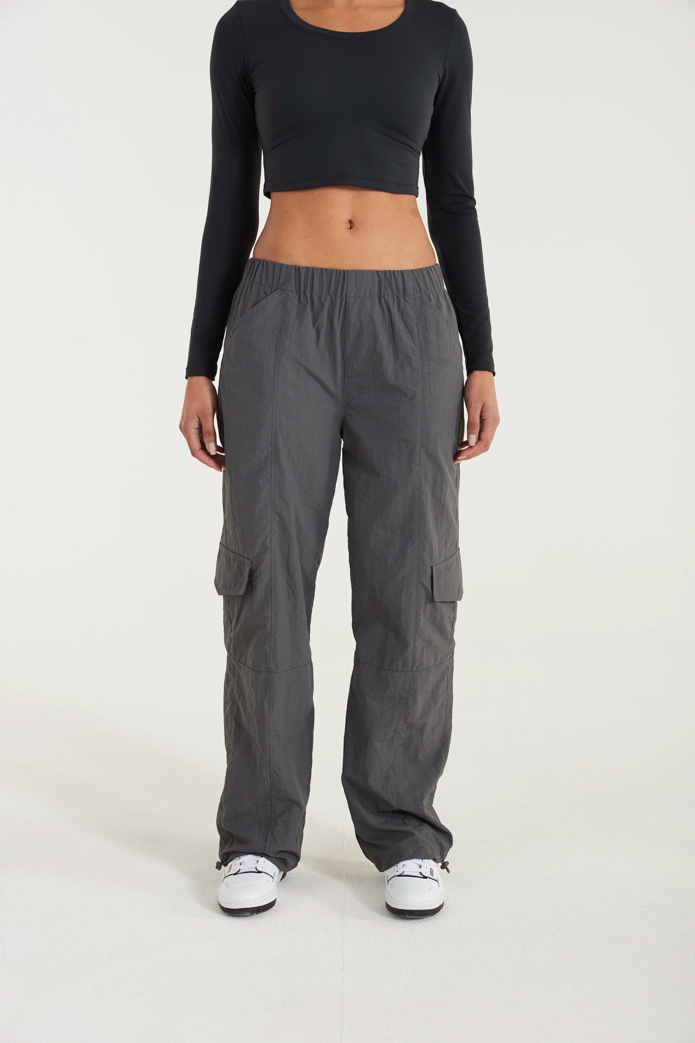 Comfortable Vibes Street Comfort Active Spray Parachute Pant