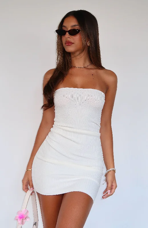 Modern Daywear Simple Comfort Style Don't Hide Strapless Knit Mini Dress White