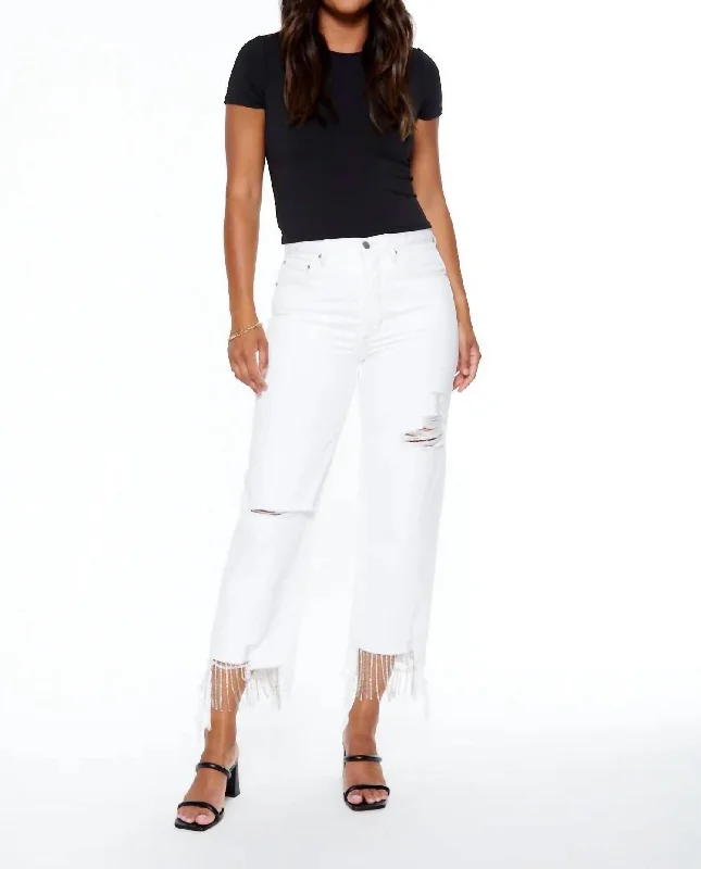 Modern Cozy Looks Stylish Outfits Nash Vegas 90's Crop In White