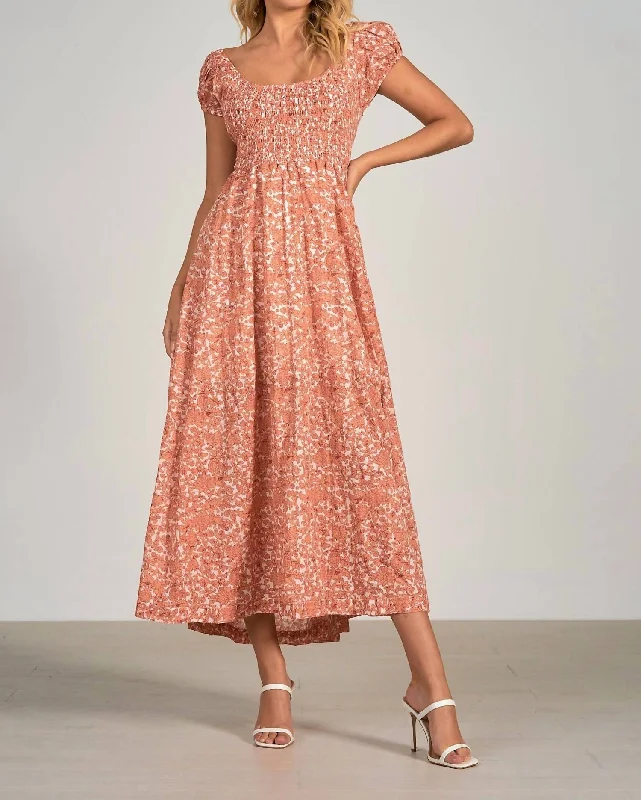 Fashionable Street Comfort Chic and Cozy Santa Fe Dress In Salmon