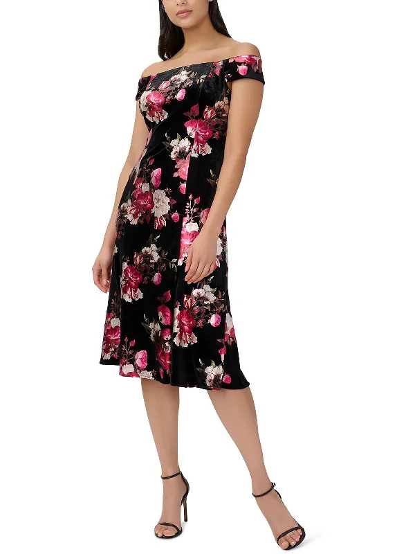 Cozy Fabric Fits Chic Fit Womens Velvet Knee Cocktail and Party Dress