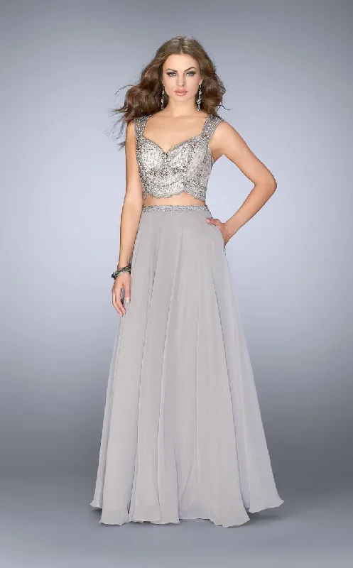 Simple Stylish Wear Soft Layers La Femme Gigi - 24417 Radiant Beadwork Sweetheart Evening Gown Simple Stylish Wear Soft Layers La Femme Gigi - 24417 Radiant Beadwork Sweetheart Evening Gown