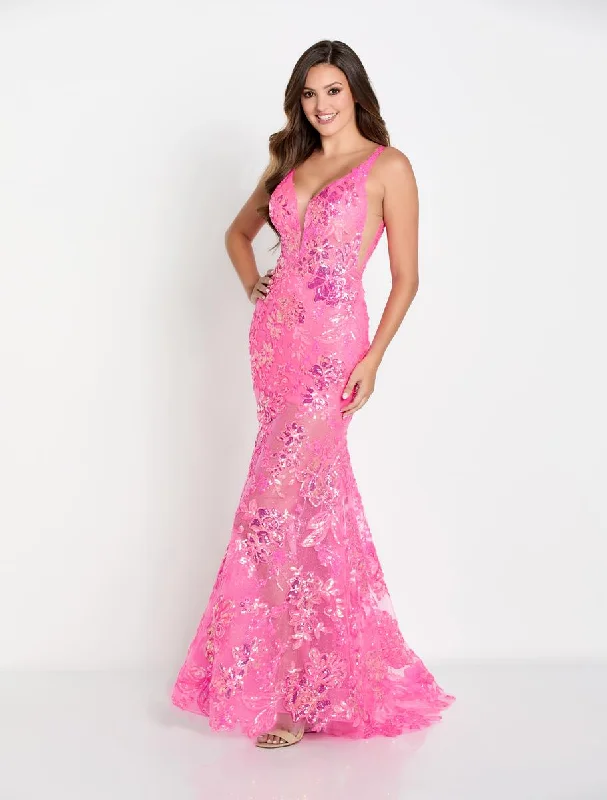 Cozy Everyday Wardrobe Stylish Essentials Ellie Wilde Long Lace V-Neck Prom Dress EW34040
