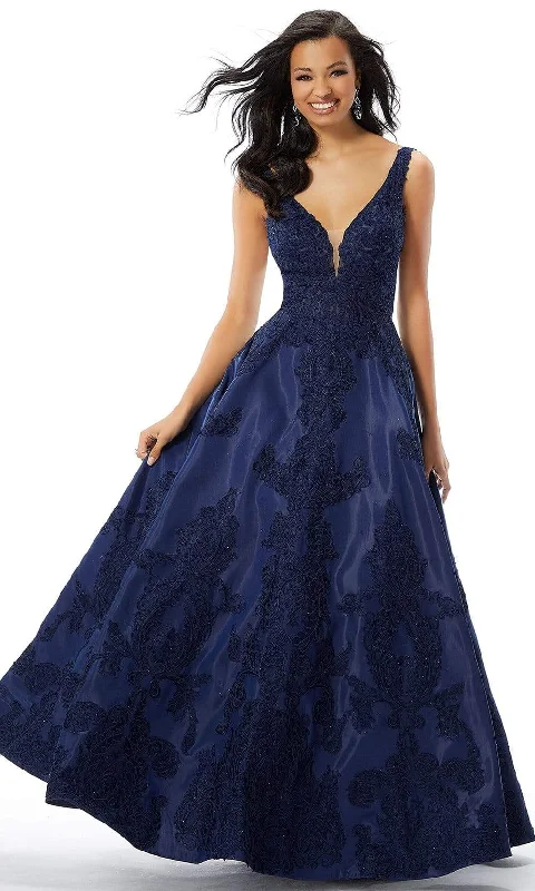 Relaxed Wear Fits Chic and Cozy Mori Lee 43089